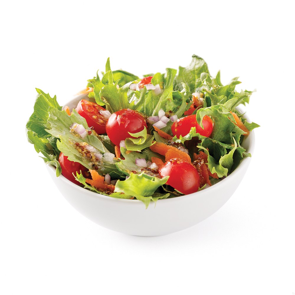 Salade mixte : salade, tomate, oignon, olives et maïs